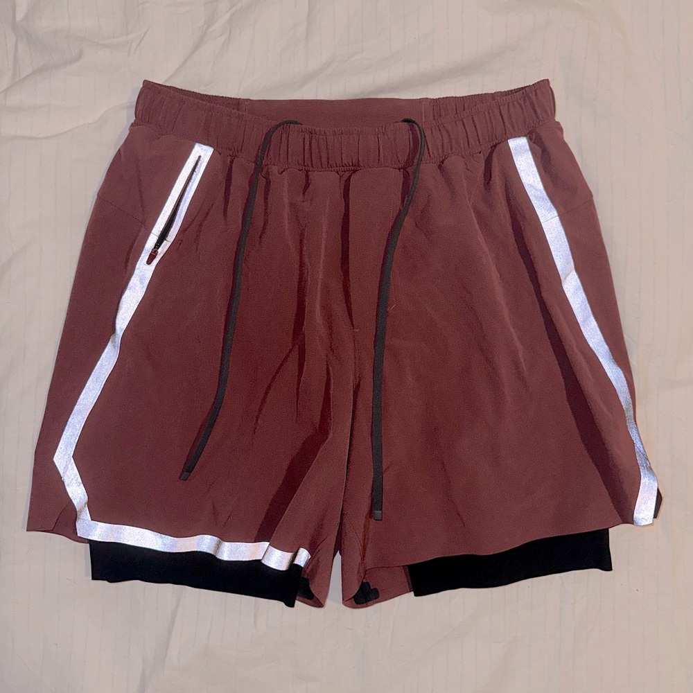 Lululemon Men’s Surge Lined Short 6"